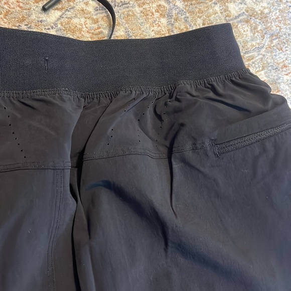 lululemon T.H.E. Linerless Shorts - Picture 5 of 5